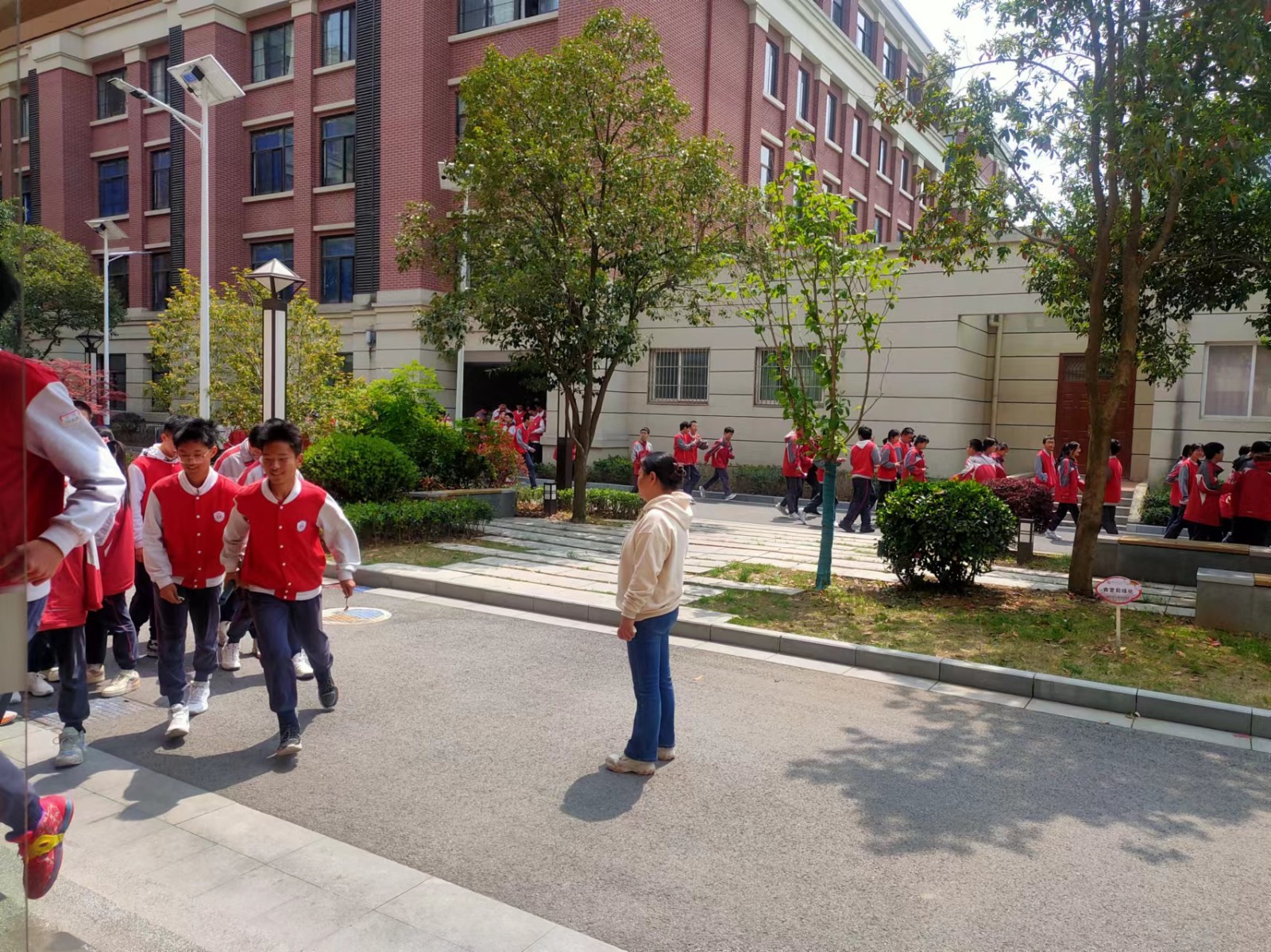 微信图片_202404141159193.jpg