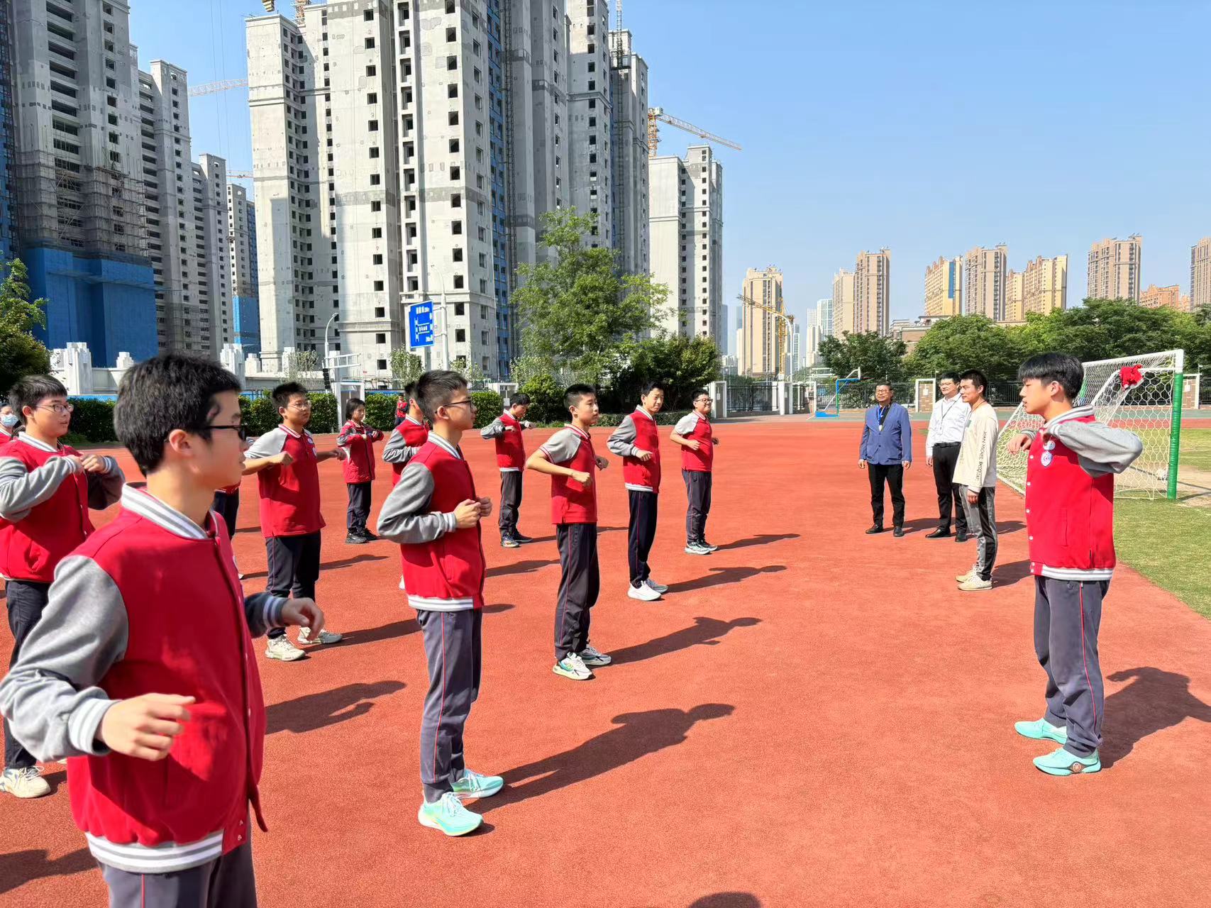 听体育课.jpg