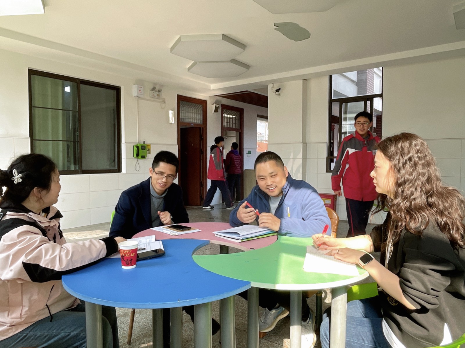 燕区化学学科丁老师前来听课和交流指导.jpg