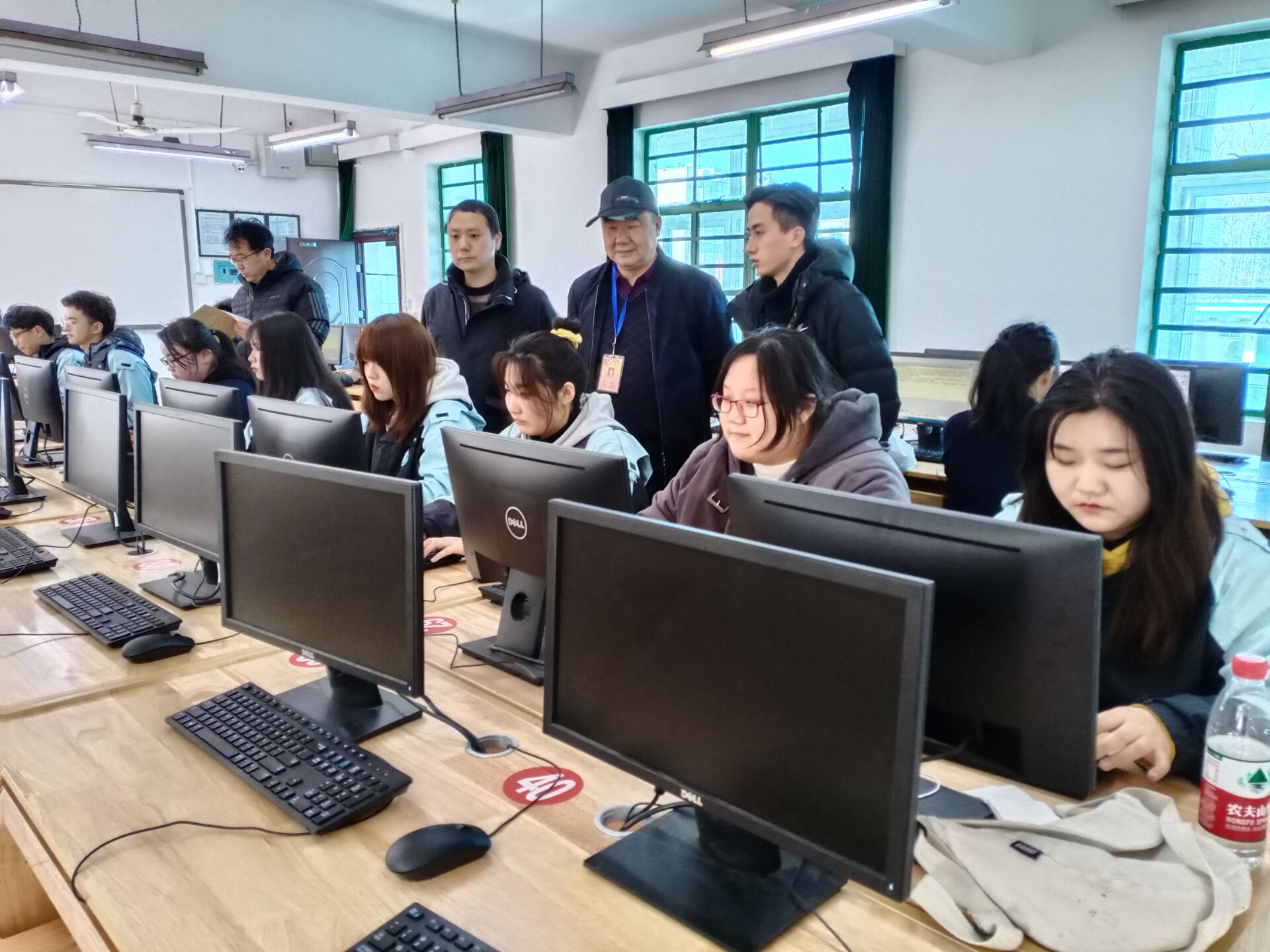 春季开学区责任督学工作纪实_html_7362ddc4.jpg