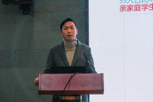 新港论坛1234_html_m7c26948f.jpg