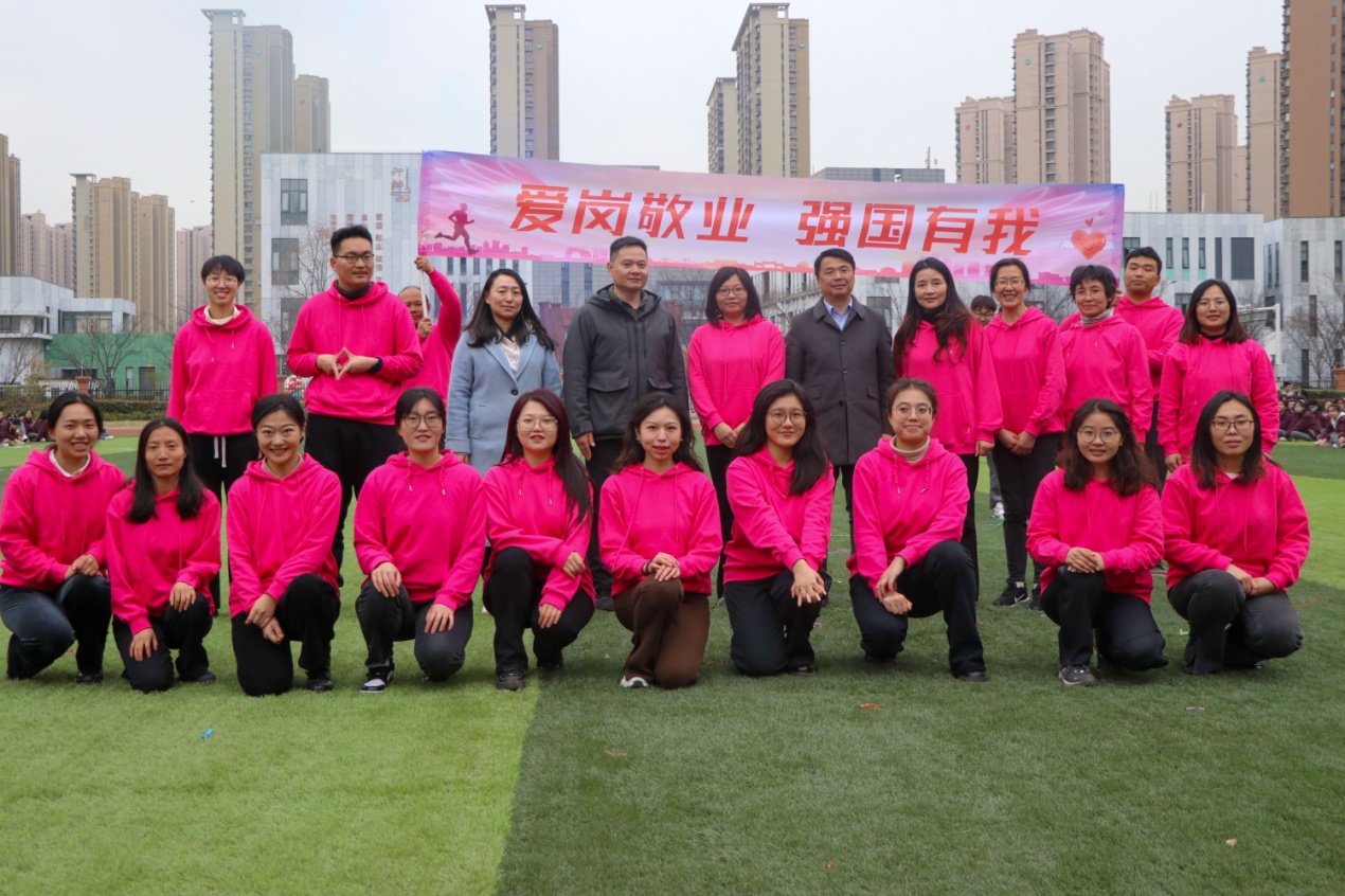 南京新港中等专业学校丁家庄校区韵律操比赛0318_html_m553c521a.jpg