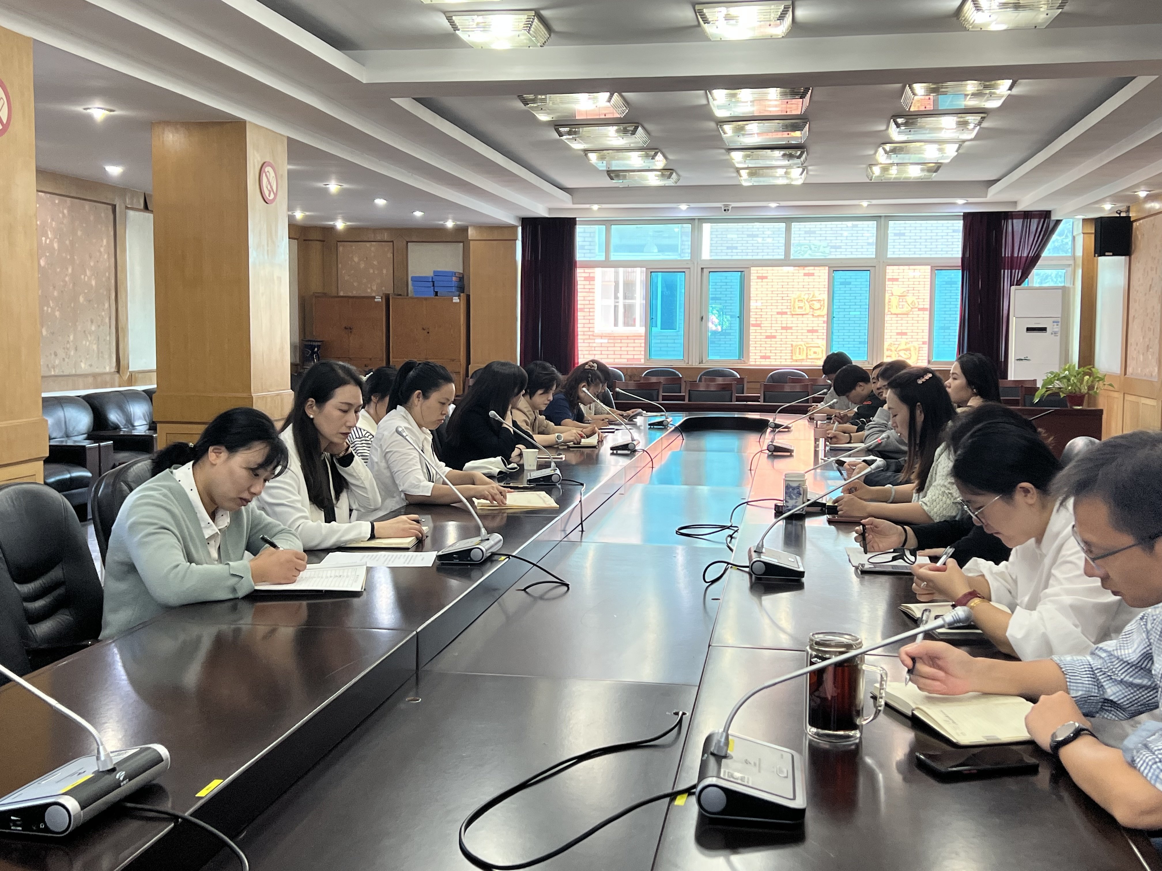 计算机专业教师会议_html_m1a79ded5.jpg