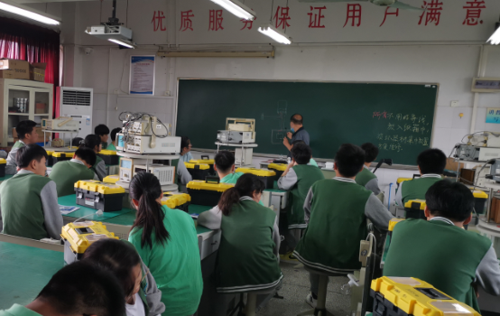 展专业技能，显专业风采--2020年机电工程系年段标高考试_html_m6ece5fb7.png