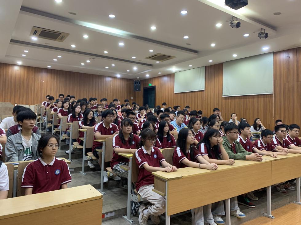 信息服务系技能大赛集训队招新宣传会顺利召开_html_m763c8a4d.jpg