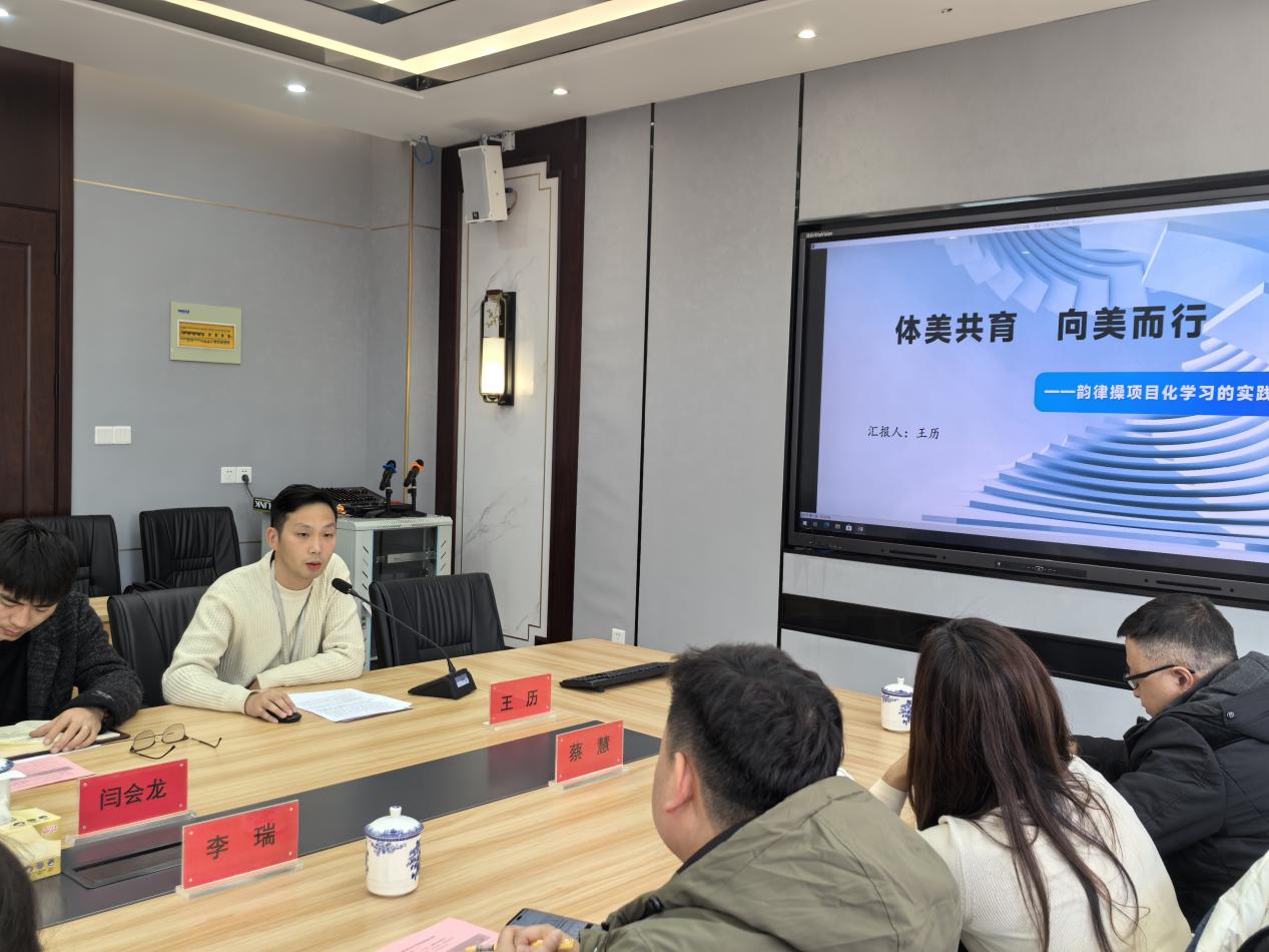 职业教育携手共进 0411_html_df82416.jpg