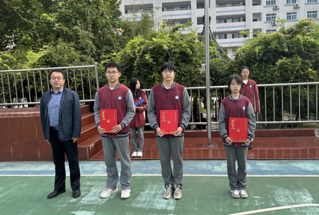 金秋庆丰收_html_5ba97237.png