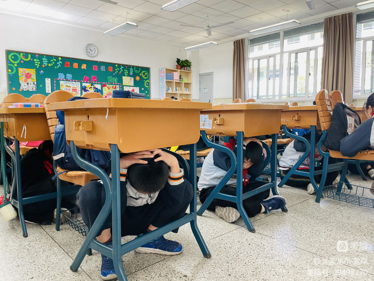 【灵美龙小&middot;龙岸】防震减灾教育，筑牢安全防线——龙潭中心小学龙岸花园校区国际减灾日主题活动_html_m26a6a831.jpg