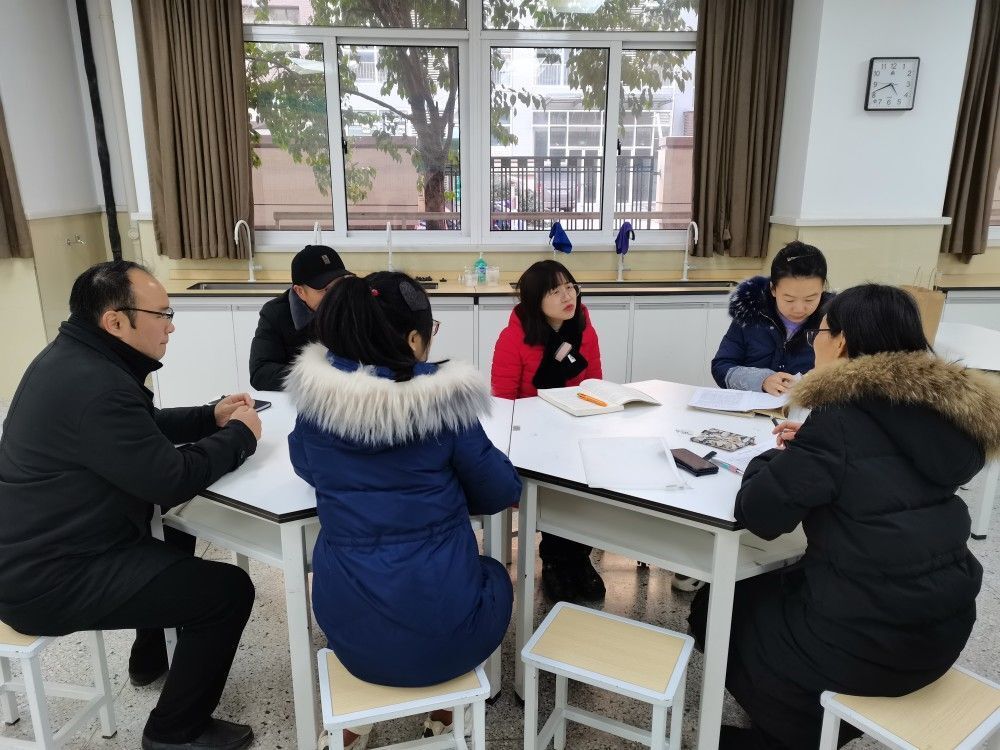 【灵美龙小】反思总结，不断成长