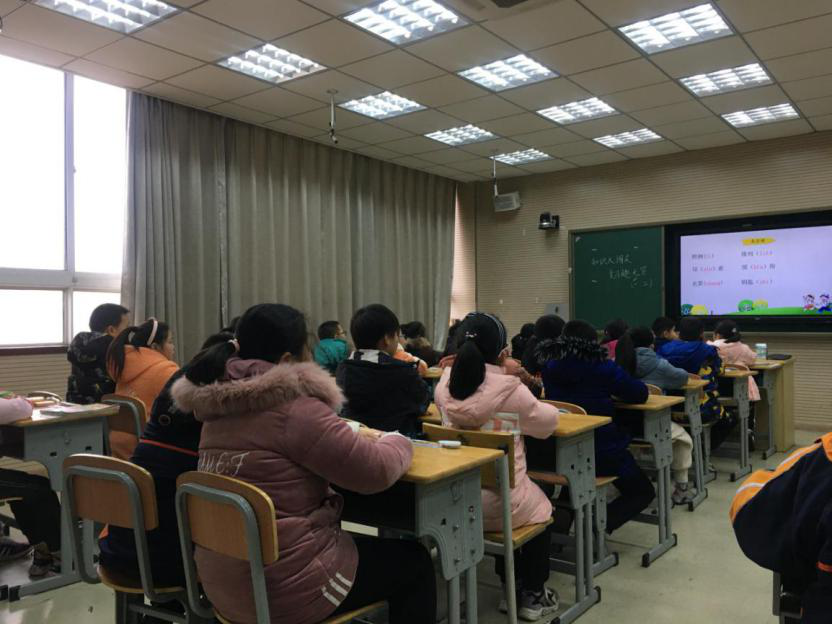 【灵美龙小·江畔教研】龙小江畔1月份语文教研活动报道  静心潜行，踏实迎考  ——江畔校区语文教研组元月活动