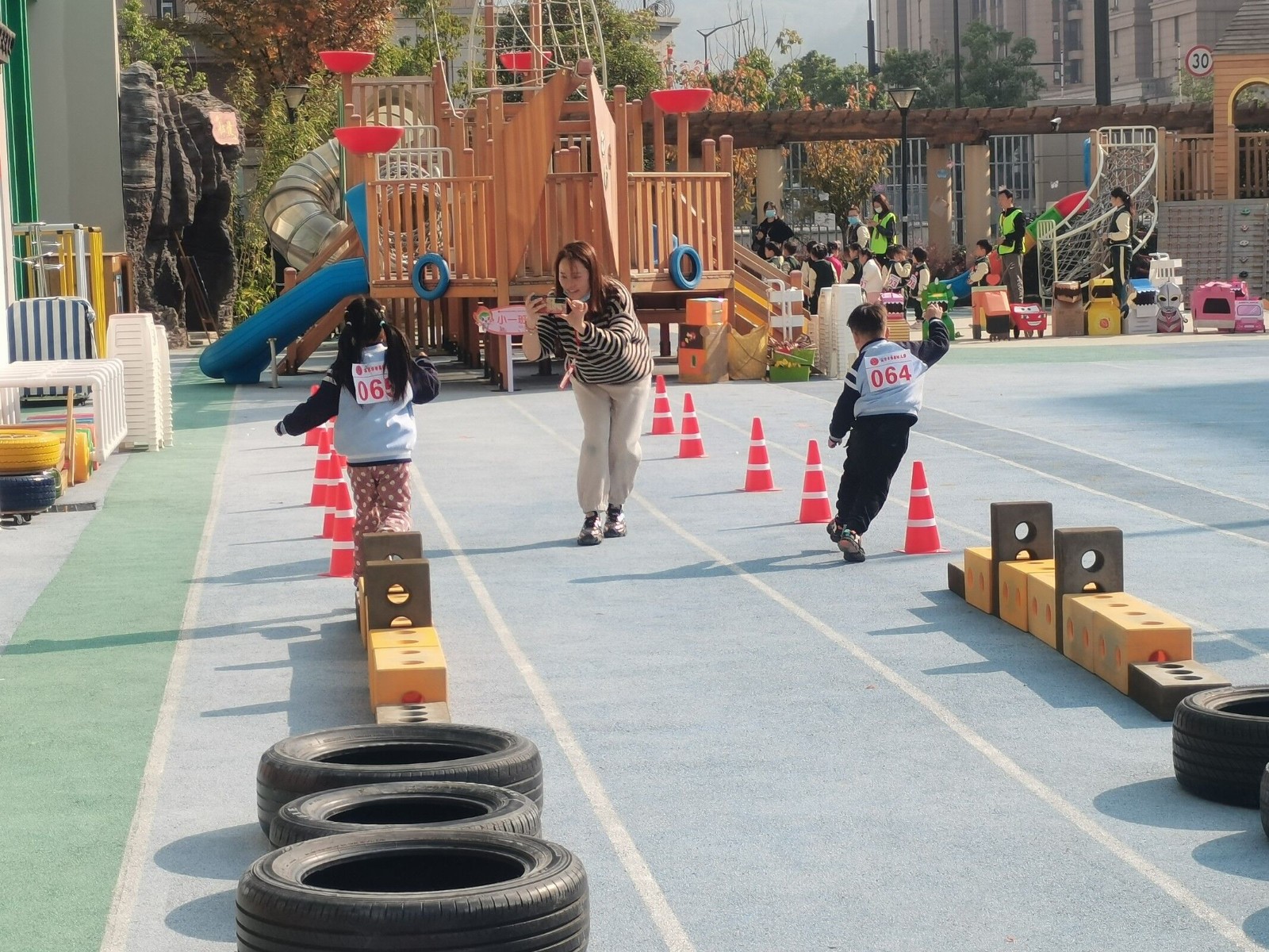 【枫香栖幼】家园携手陪伴 定格精彩瞬间  ——栖幼石埠湾园大班家长志愿者活动