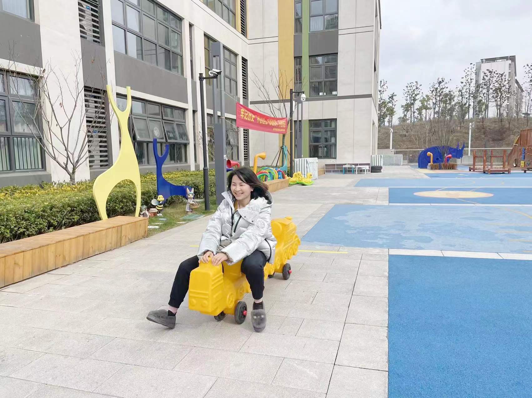 220106弘扬师德师风   展现教师风采_html_m467b4700.jpg