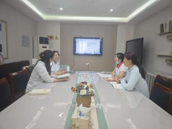 【枫香栖幼】且学且思 研而不止  ——记栖幼红枫园业务学习活动（二）