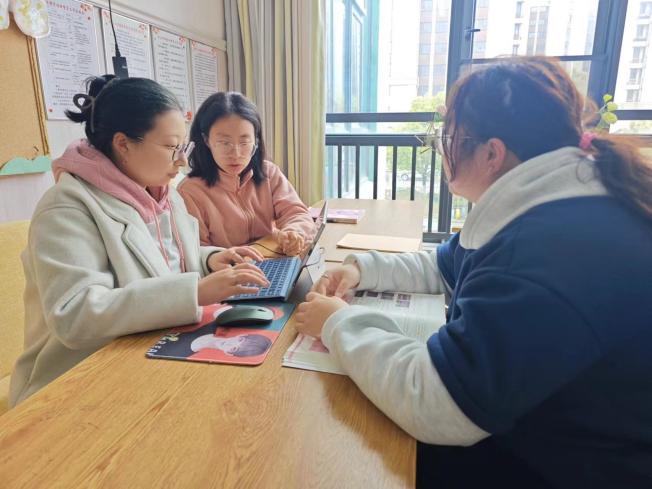 240408立足幼儿发展 聚焦课程审议——记栖幼石埠湾园中班年级组课程审议（三）_html_m334a3a86.jpg