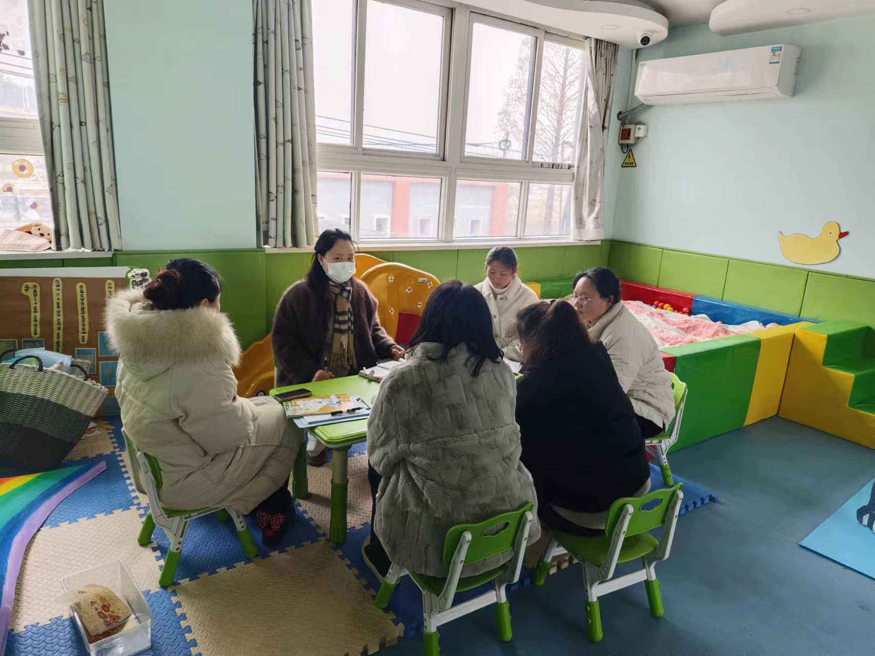 240103书香浸润 悦读阅美——栖幼红枫分园课程中心组活动（八）_html_3a7ff466.jpg