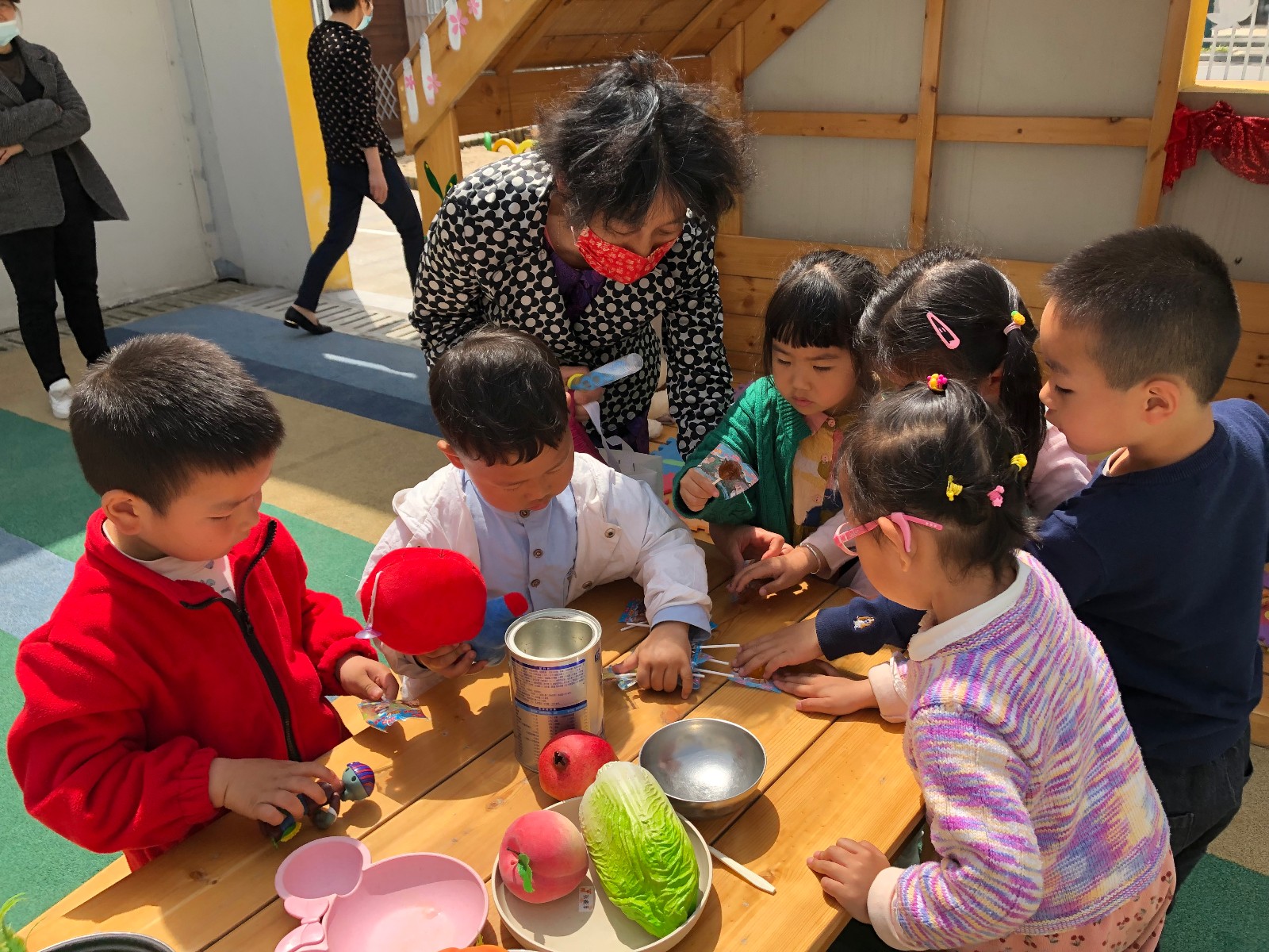 【枫香栖幼】温馨陪伴  共谋发展 ——栖霞幼儿园石埠湾园小一班家长开放日
