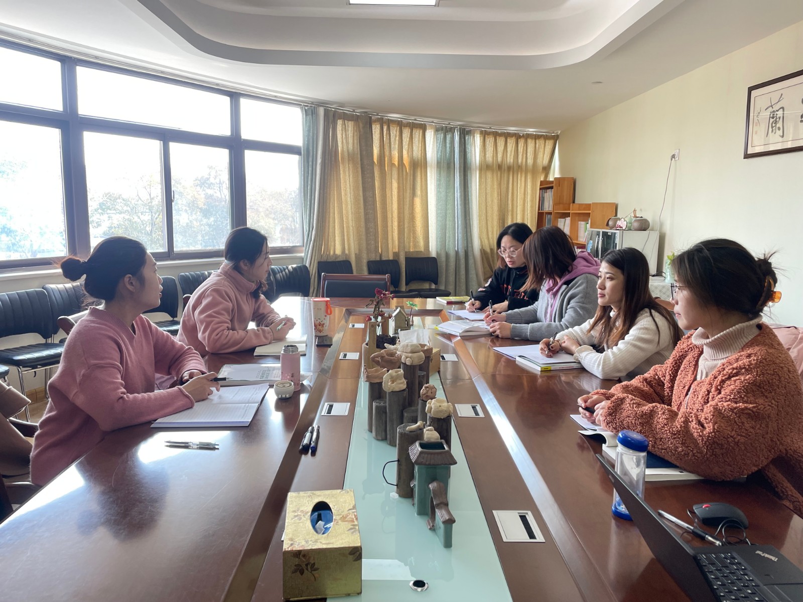  【枫香栖幼】集课程中心组智慧 共研多彩教学活动  ——栖霞幼儿园五福园开展课程中心组会议