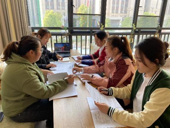 【枫香栖幼】汉字启蒙 科学衔接——记栖霞幼儿园石埠湾园汉字学习研究骨干教师培训