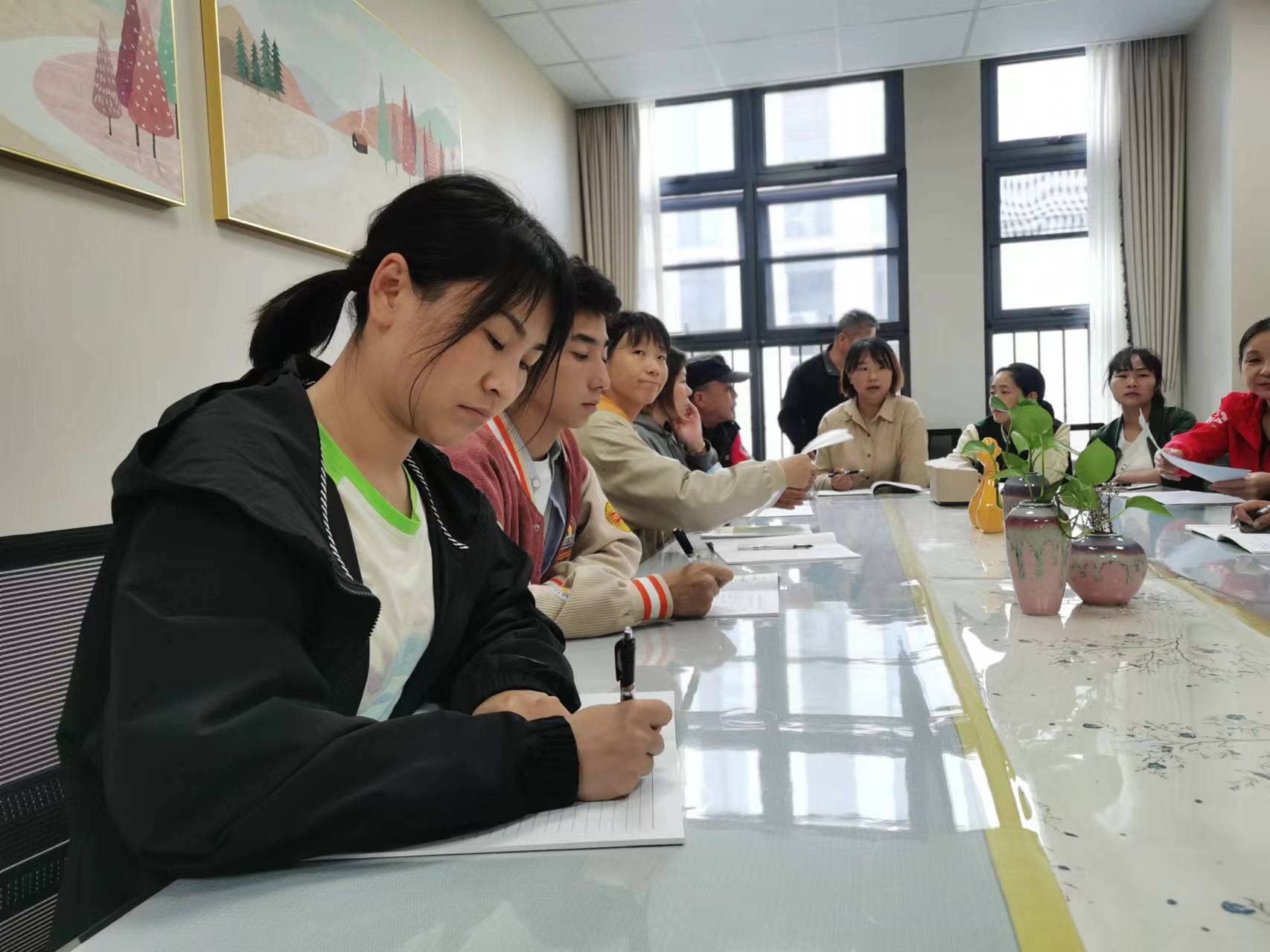 221014防疫于行 安全于心——栖幼翡翠天悦园疫情防控安全专项会议_html_m40182891.jpg