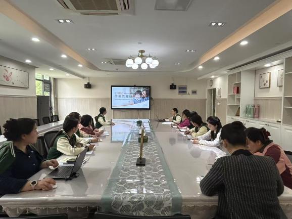 250407学法明责 育幼正行——栖霞幼儿园石埠湾园师德师风专项学习活动_html_31f6dc80.jpg