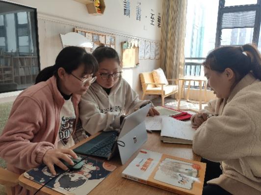221124共审议 同成长——记栖幼石埠湾园小班年级组课程前审议活动 艾慧_html_m345bd21d.jpg