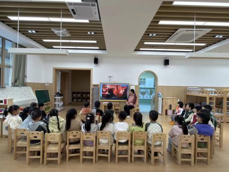 【枫香栖幼】筑牢安全防线 守护幼儿成长  ——栖霞幼儿园云栖园消防安全演练活动