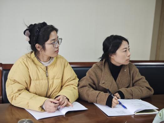 25121204“教”融资源 “研”绽课程——栖幼五福园课程中心组(六)_html_2297010d.jpg