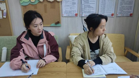 221130立足综合课程理念 创设儿童集体活动——记栖幼石埠湾园综合课程理念下集体学习活动观摩活动 万紫薇_html_6b51b6b.jpg