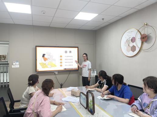 230926网络安全 你我守护——栖霞幼儿园翡翠天悦园网络安全专题培训_html_723d4ba8.jpg