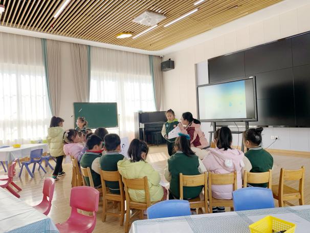 230227乐学善思  “语”你共享——栖霞区语言教研组活动在栖幼红枫分园顺利举行 （有图）_html_7a1baf7f.jpg
