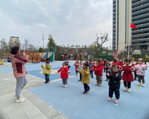 【枫香栖幼】阳光早操 快乐启航——栖霞幼儿园翡翠天悦园早操评比活动