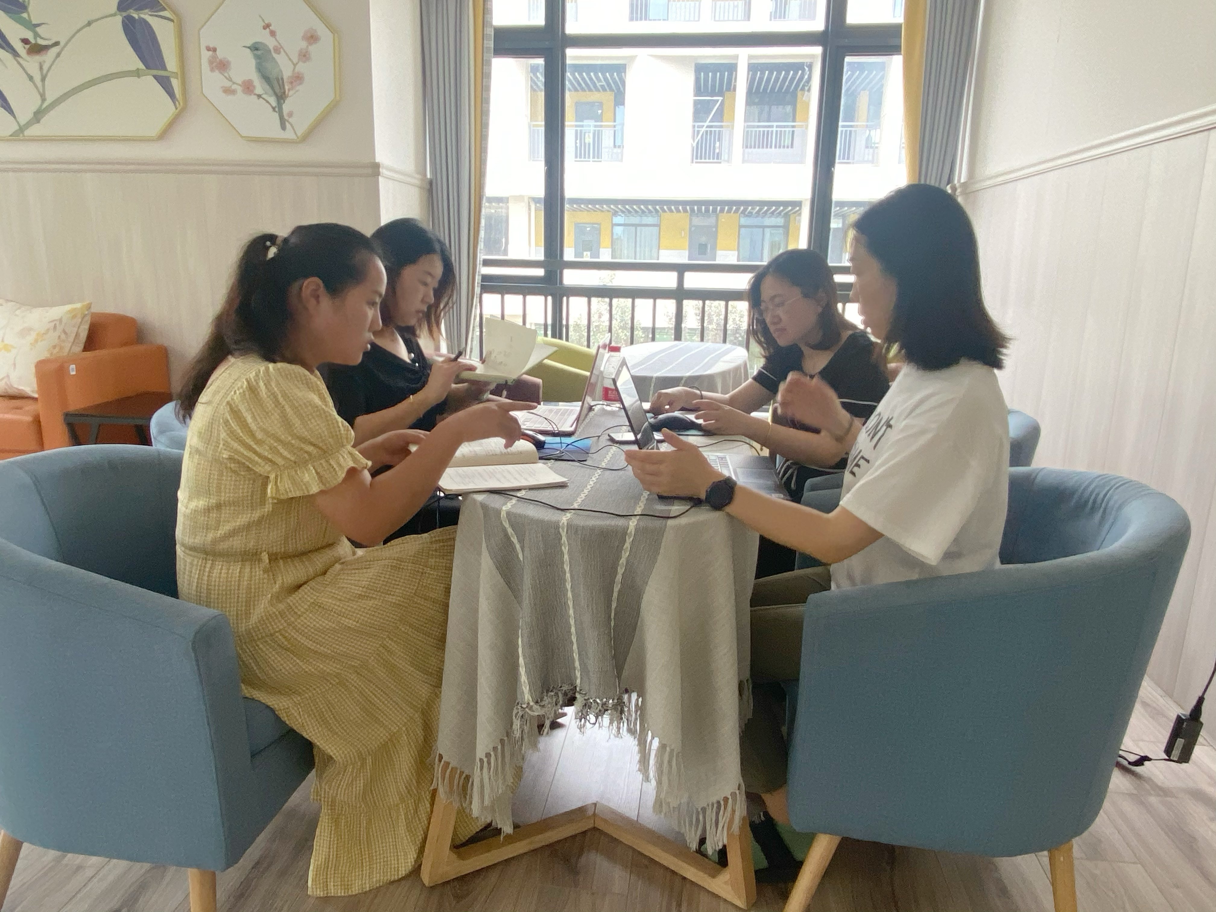 220628关注学习 科学衔接——东片幼小衔接教研活动_html_37ab4200.jpg