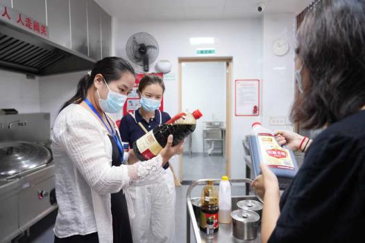250903筑牢开学安全防线 守护幼儿成长——栖霞幼儿园云栖园迎接九月“开园工作”督导_html_17b93f4d.jpg