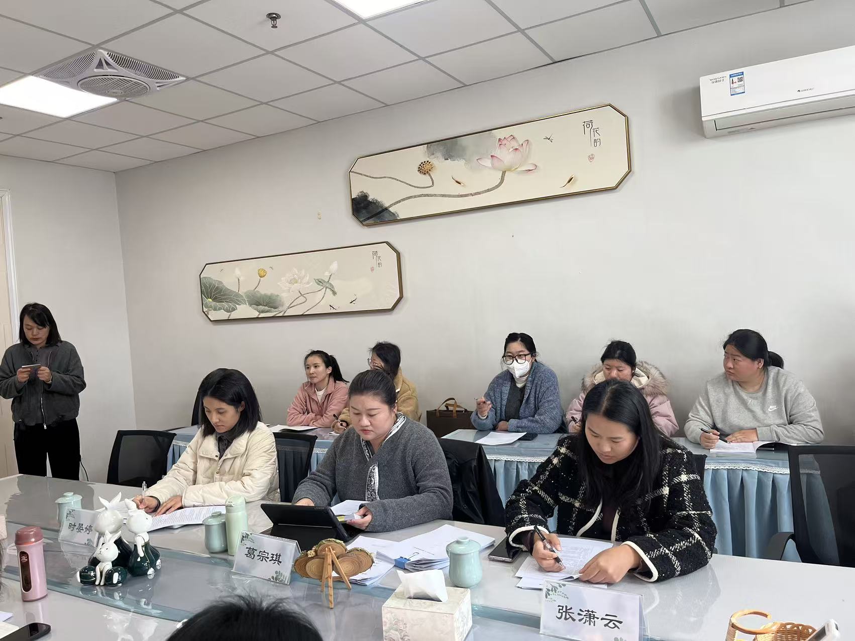 深耕共研展成效 研行致远共成长251210(3)_html_3a88027e.jpg