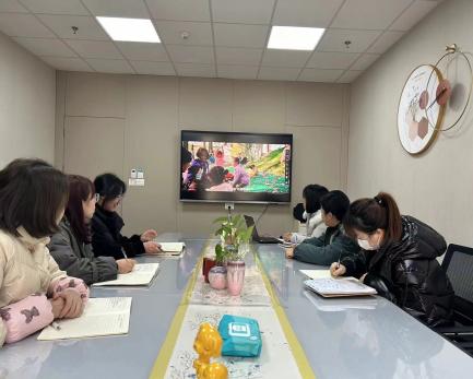 240109智慧游戏 寓教于乐——栖霞幼儿园翡翠天悦园业务学习_html_m5f49e6cc.jpg