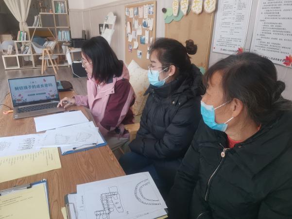 240111凝心话成长 同心向未来——记栖霞幼儿园石埠湾园中二班微型家长会 马思睿_html_52a6c4d6.jpg