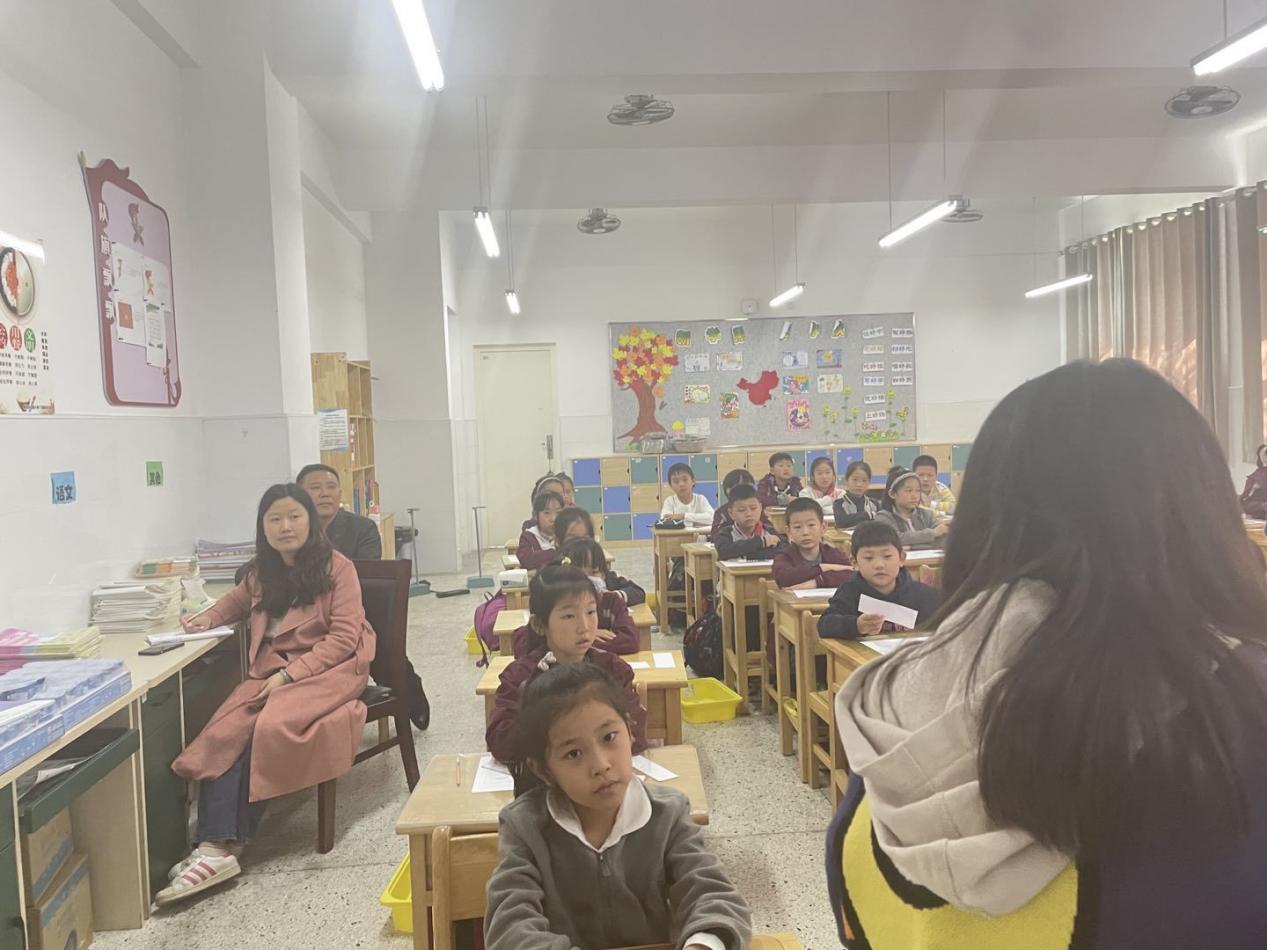 【博学广志】锐意进取 奋楫笃行——金陵小学广志路校区数学组基于儿童立场的理学单教学实践（四）_html_598547d8.jpg
