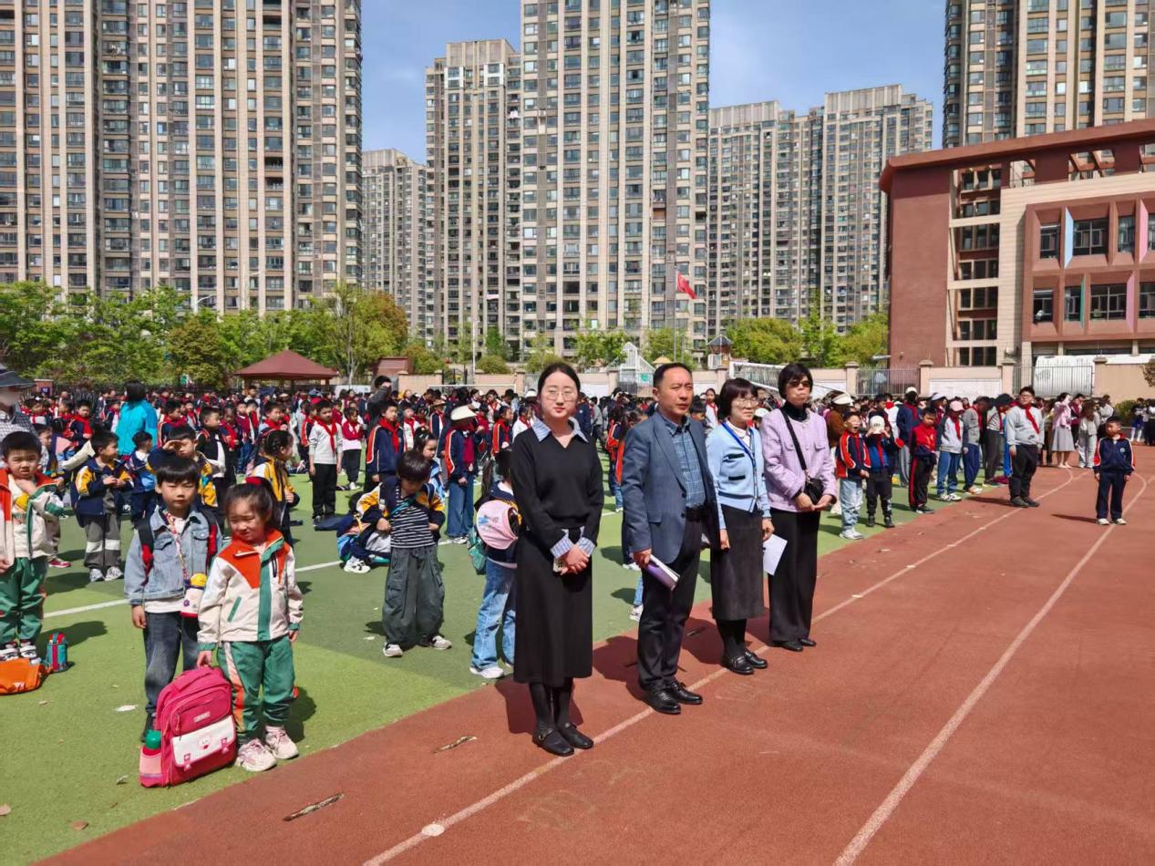 【湖畔·协同育人】聚焦体质健康，督导助力成长——南京市金陵小学（仙林湖校区）4月专项督导_html_m77c8a855.jpg