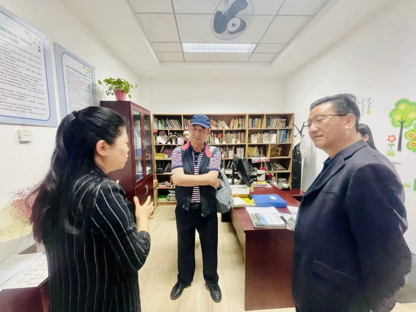 【湖畔·协同发展】不负春光 共话成长——记厦门校长团来访_html_68bb5fcf.png