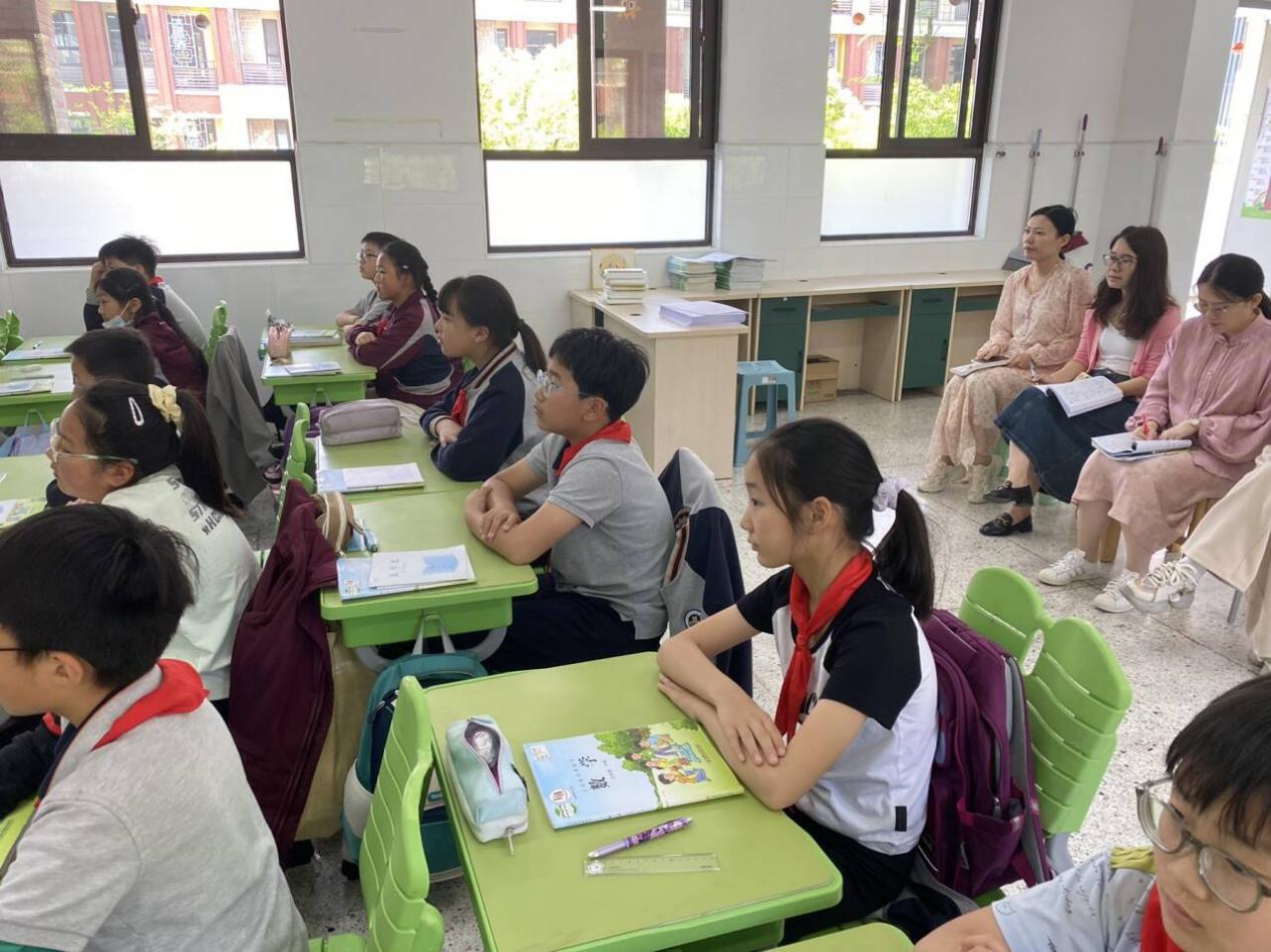 【湖畔·童化课堂】聚焦计算一致性，实现思维可视化——数学校本研修之课例研讨（204）_html_m65eac854.jpg