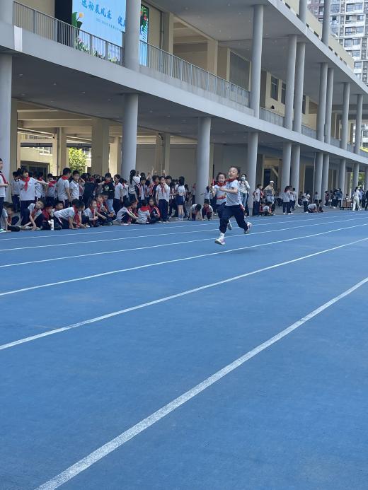 【湖畔·学生活动】“运动展风采，健康向未来” ——金陵小学（仙林湖校区）2023—2024学年春季运动会（二年级）_html_34f6ddea.jpg