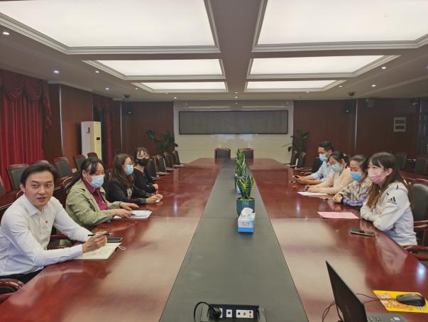 【桂山夜话】中共南京市金陵小学党总支部增补委员及新增下属党支部成立大会_html_m4784a52f.jpg