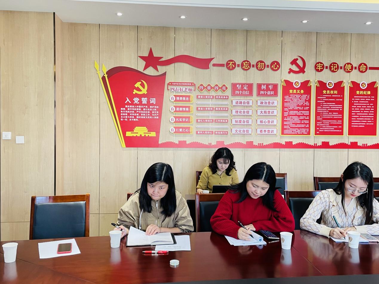 【湖畔&middot;科研引领】时光不负耕耘者 课题结果香满园——南京市十二期个人课题结题论证会（第一场）_html_149a4770.jpg