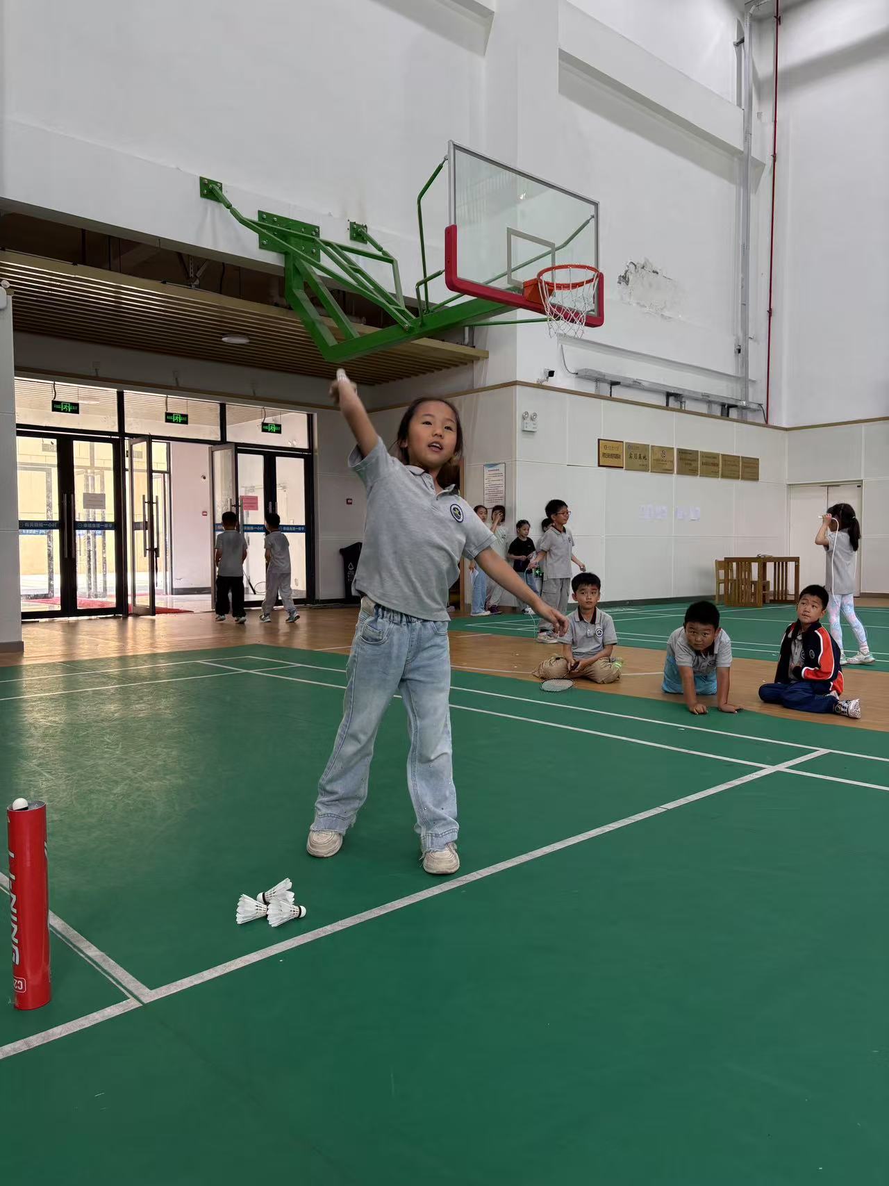 【博学广志】活力跃动，羽梦飞扬——第五届羽毛球班级联赛一年级组圆满收官_html_m33485ab2.jpg