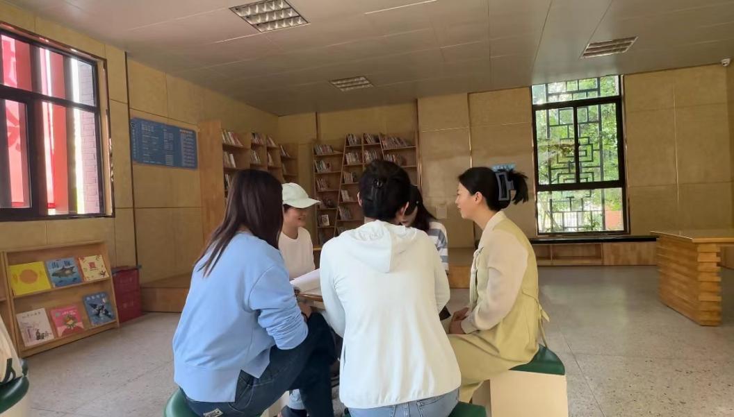 【湖畔·童化课堂】秋风迎新思，教研共成长——科学组校本研修之课例研讨（2）_html_m3399343b.jpg
