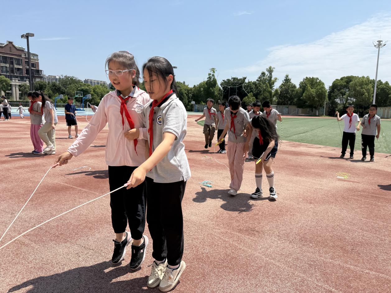 【博学广志】体育教研绽芳华，共探教学新路径——金陵小学广志路校区体育组教研活动（二）docx_html_m59719c2a.jpg