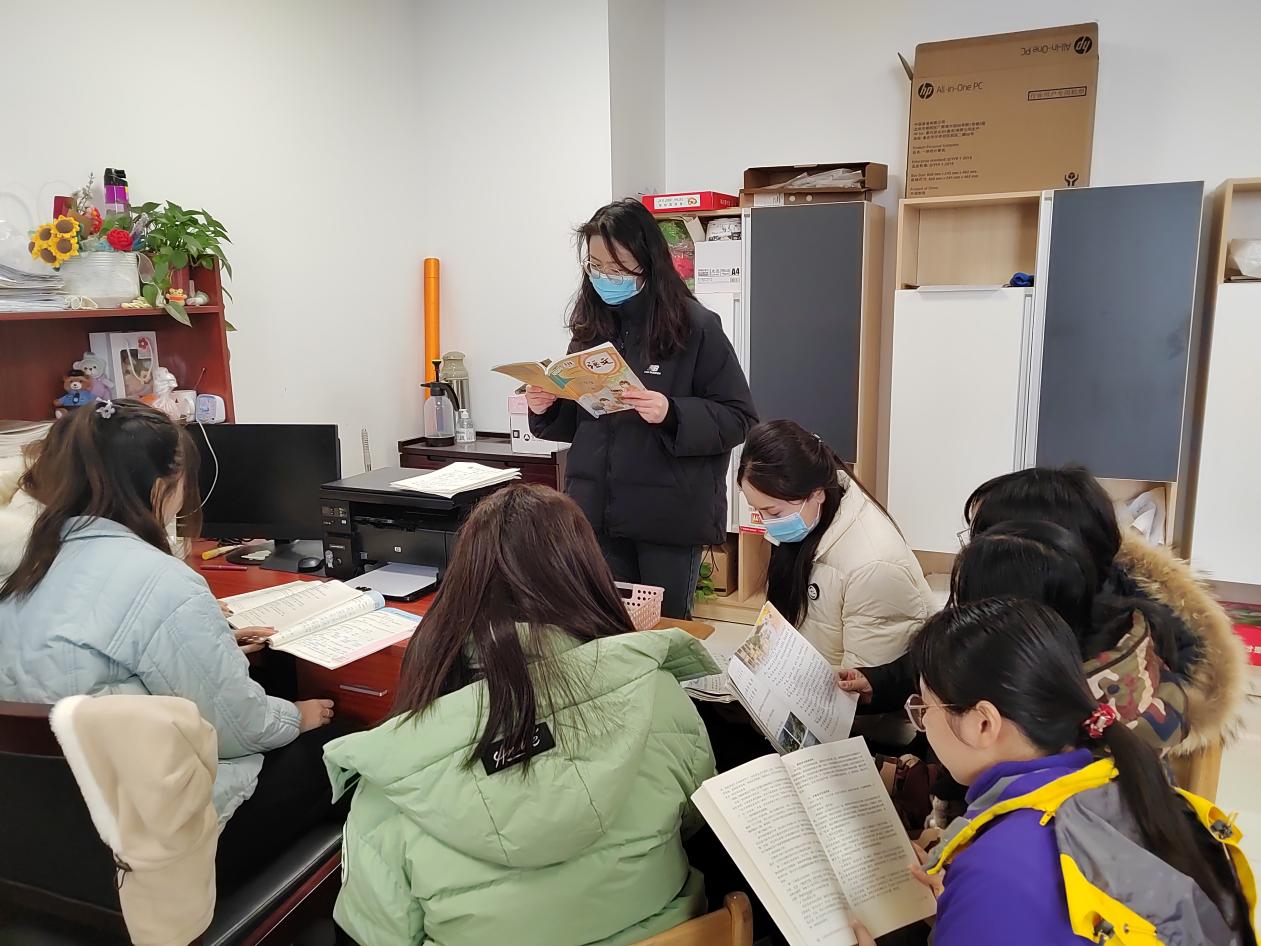 【博学广志】“跟着课本去旅行”之游览“海滨小城”——金陵小学广志路校区三年级语文组教研活动_html_m6708b171.jpg
