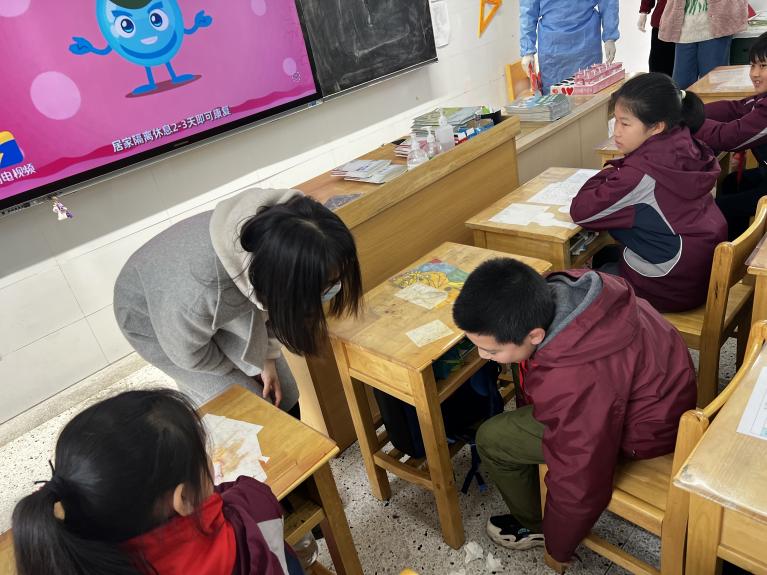 【博学广志】科学防控传染病，精细演练筑健康——南京市金陵小学广志路校区第二次传染病防控演练_html_m51600f2.jpg