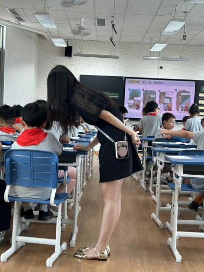 【湖畔· 童化课堂】思研结合，笃行致远_html_m6da2e019.jpg