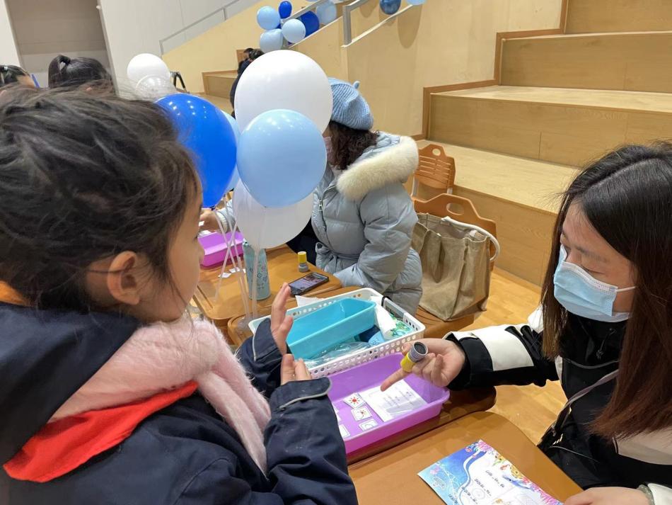 乐考无“纸”境，多元趣成长——“探寻成长足迹·逐梦星辰大海”金陵小学（仙林湖校区）二年级学科游园活动_html_m6fd558d4.jpg